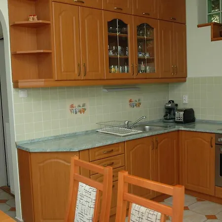 Guest house Zoeldike Vendeghaz Kaposvar
